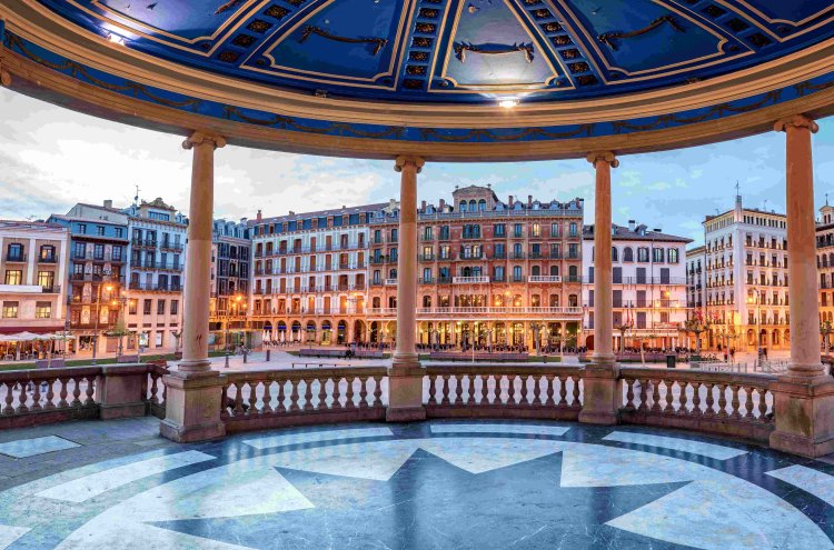 ¡Pamplona te espera! Escápate al norte y saborea Navarra - Pamplona