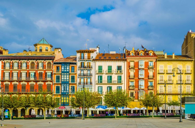 ¡Pamplona te espera! Escápate al norte y saborea Navarra - Pamplona