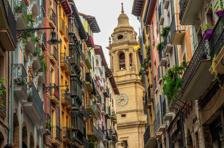 ¡Pamplona te espera! Escápate al norte y saborea Navarra - Pamplona