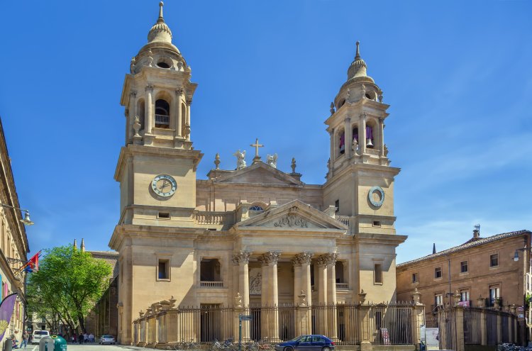 ¡Pamplona te espera! Escápate al norte y saborea Navarra - Pamplona