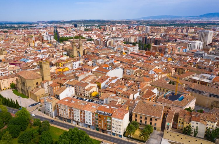 ¡Desconexión entre viñedos! La Rioja desde tu villa privada - Logroño
