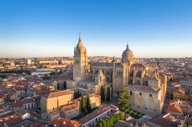 ¡Pasea por Salamanca! Historia, tapeo y desconexión - Salamanca