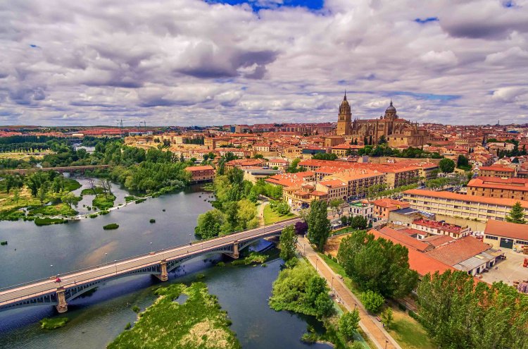 ¡Pasea por Salamanca! Historia, tapeo y desconexión - Salamanca