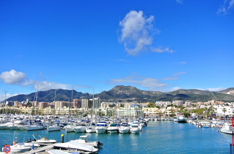 Un capricho en la Costa del Sol: 4* Adults Recommended junto al mar - Benalmádena