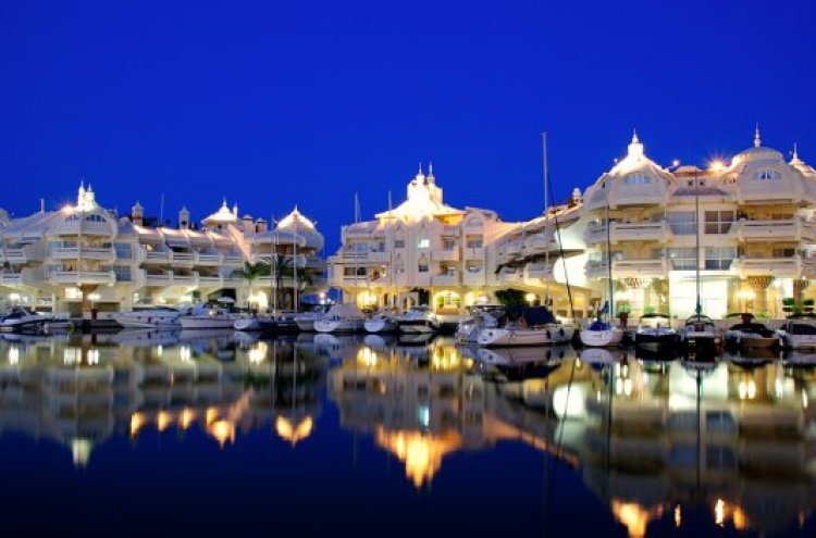 Un capricho en la Costa del Sol: 4* Adults Recommended junto al mar - Benalmádena