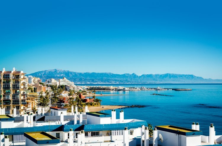 Un capricho en la Costa del Sol: 4* Adults Recommended junto al mar - Benalmádena