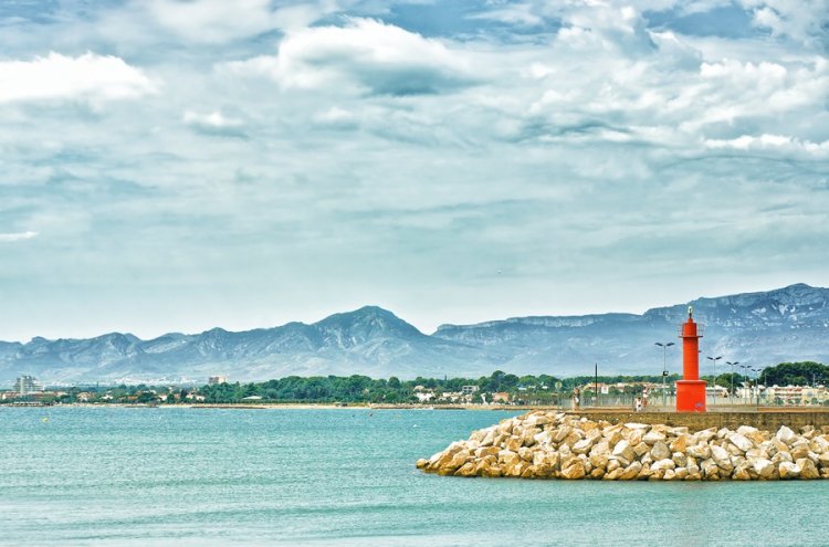 Alójate en Cambrils y descubre la Costa Dorada - Cambrils