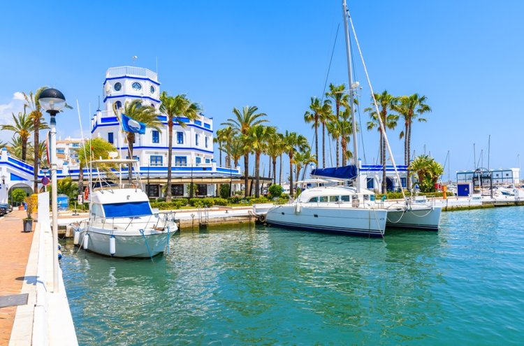 Halloween y más: Estepona y la Costa del Sol: el plan perfecto para desconectar - Estepona