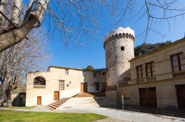 Alójate en un hotel 4* superior recién reformado en la Costa del Maresme - Santa Susana