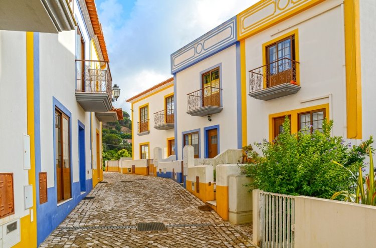 Em cima da hora! Algarve ao seu ritmo: sol, calma e a essência do sul de Portugal.