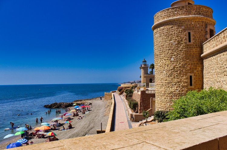 ¡Sintoniza con el mar en Aguadulce! Tu escapada en hotel 4* - Roquetas de Mar