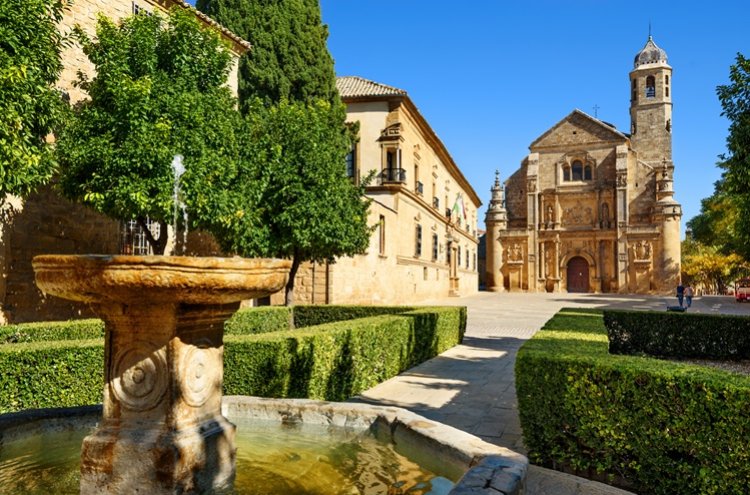 Tu viaje al Renacimiento empieza en este hotel 4* en Úbeda - Úbeda