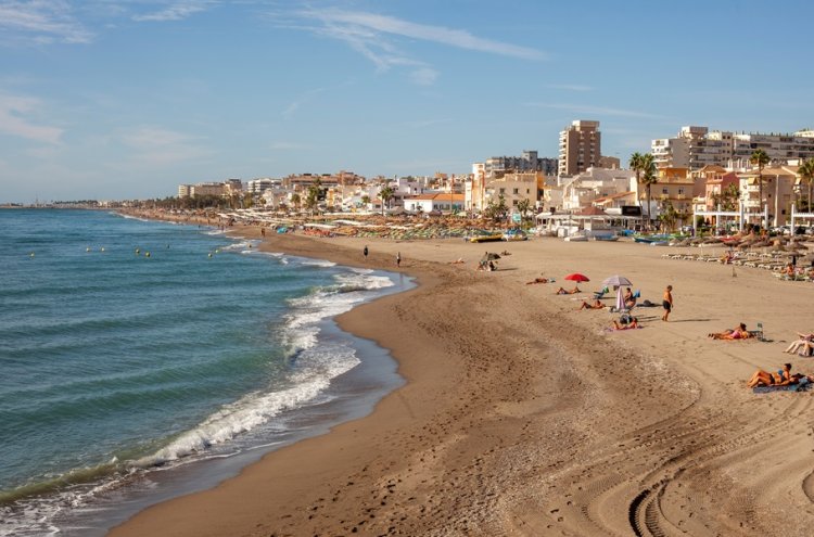 Costa del Sol a tu ritmo: descubre Torremolinos - Torremolinos