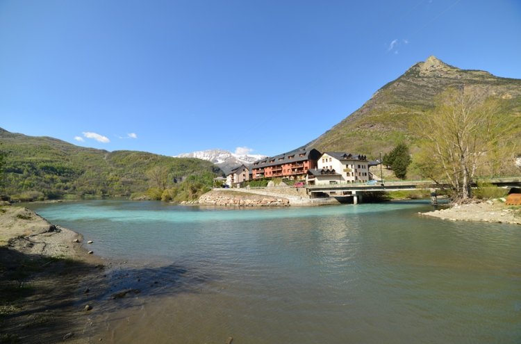 ¡Hotel 3* con encanto en el valle de Benasque! - Sahún