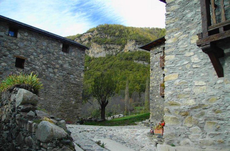 ¡Hotel 3* con encanto en el valle de Benasque! - Sahún