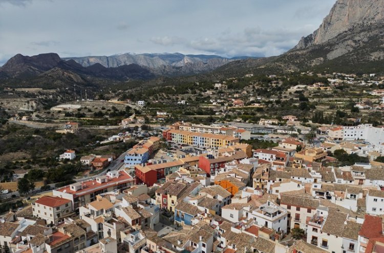 ¡Especial familias! Benidorm en 4* tematizado, y ¡1º y 2º niños viajan GRATIS! - Finestrat