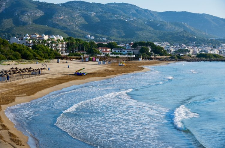 Alcocéber y Playa de las Fuentes: vive la magia donde el agua nace junto al mar - Alcoceber