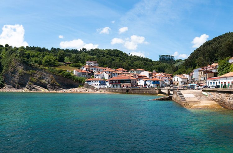 Enamórate de Asturias en hotel 3* con desayunos incluidos - Villaviciosa