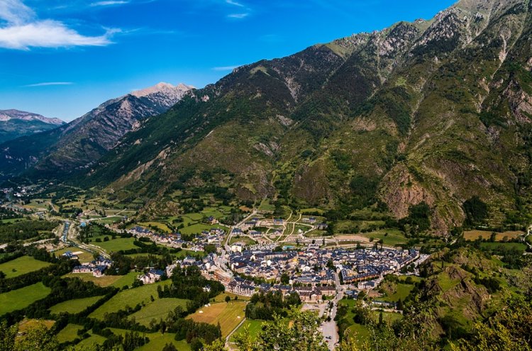¡Hotel 3* con encanto en el valle de Benasque! - Benasque