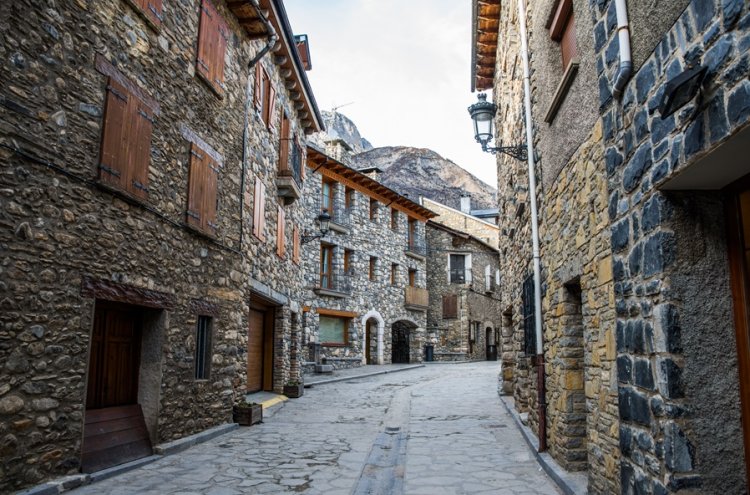 ¡Hotel 3* con encanto en el valle de Benasque! - Benasque