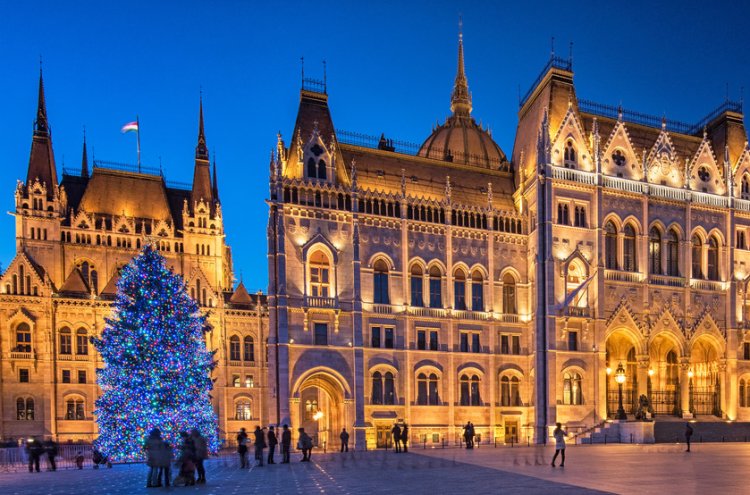 ¡Mercados navideños por Europa con vuelos incluidos! Berlín, Budapest, Viena y Bruselas.