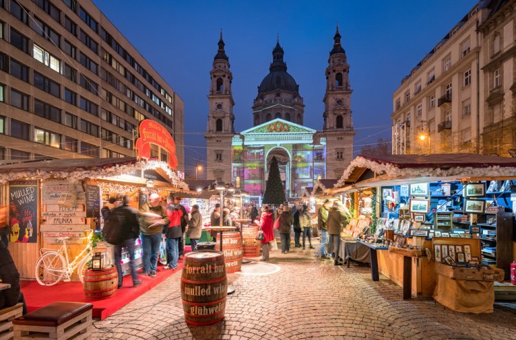 ¡Mercados navideños por Europa con vuelos incluidos! Berlín, Budapest, Viena y Bruselas.