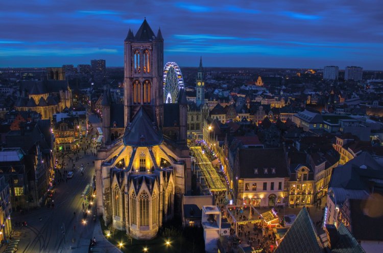 ¡Mercados navideños por Europa con vuelos incluidos! Berlín, Budapest, Viena y Bruselas.