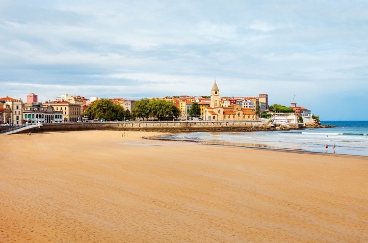 Escápate a Gijón y date el gusto en un hotel con circuito Spa - Gijón
