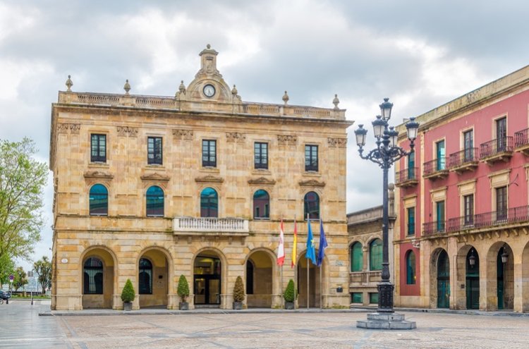 Escápate a Gijón y date el gusto en un hotel con circuito Spa - Gijón