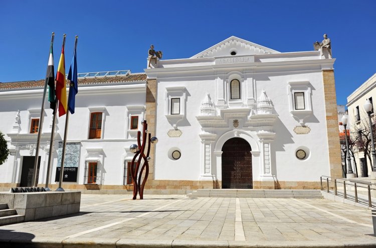 ¡Para los amantes de la historia! Descubre Mérida y su legado en hotel 4* - Mérida