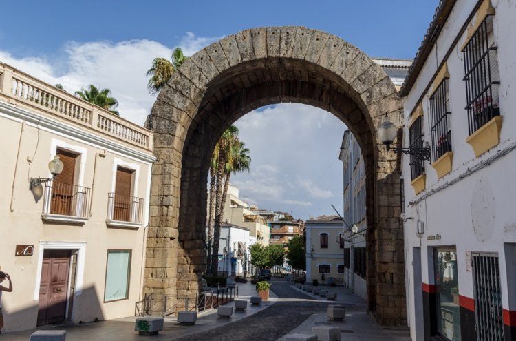 ¡Para los amantes de la historia! Descubre Mérida y su legado en hotel 4* - Mérida