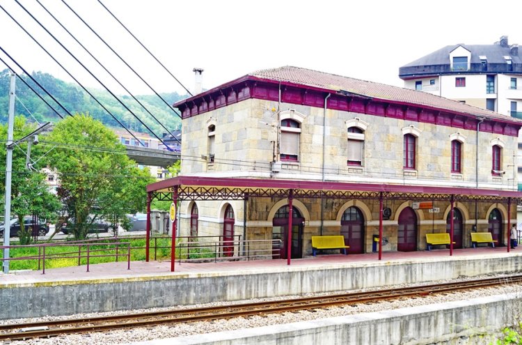 Asturias entre montañas, sidra y relax: 4* con spa incluido - Langreo