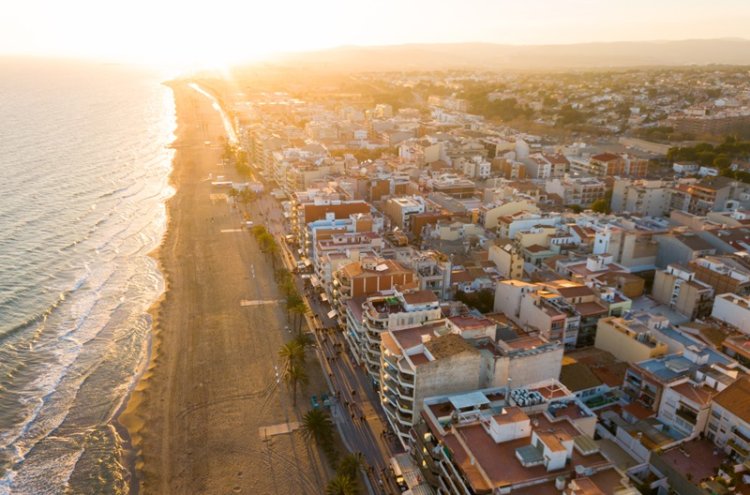 ¡Última hora! Disfruta de Calafell desde la mejor ubicación junto al mar - Calafell