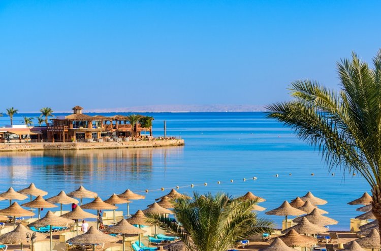 Descubriendo Egipto: crucero por el Nilo, relax en Hurghada y las maravillas de Giza