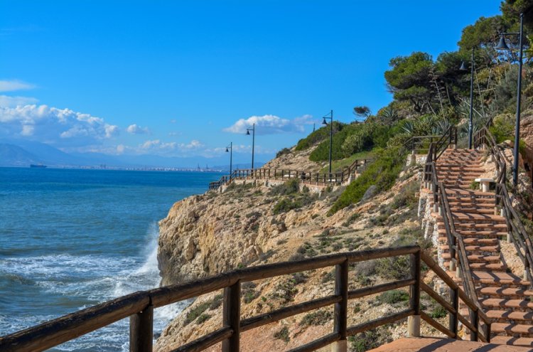 Despiértate frente al Mediterráneo: una escapada 4* en Rincón de la Victoria - Rincón de la Victoria