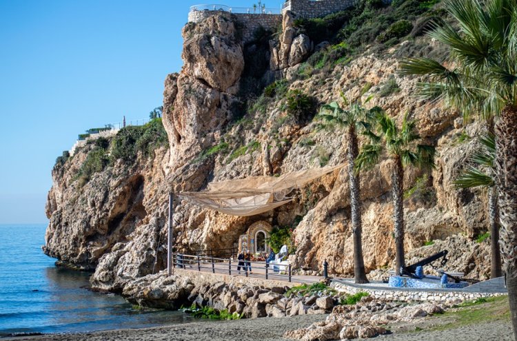Despiértate frente al Mediterráneo: una escapada 4* en Rincón de la Victoria - Rincón de la Victoria