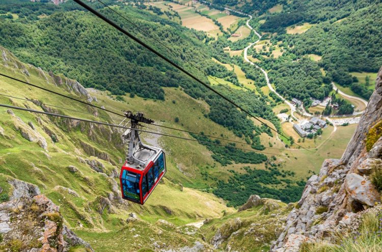 Desconecta de la rutina en Santillana del Mar - Cantabria