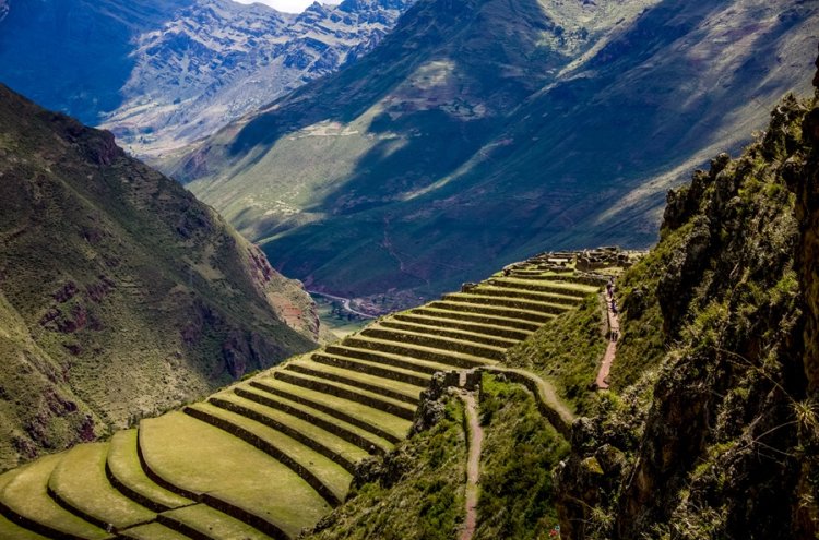 Tesoros de Perú: Lima, Cuzco, Valle Sagrado y Puno ¡vuelos incluidos!