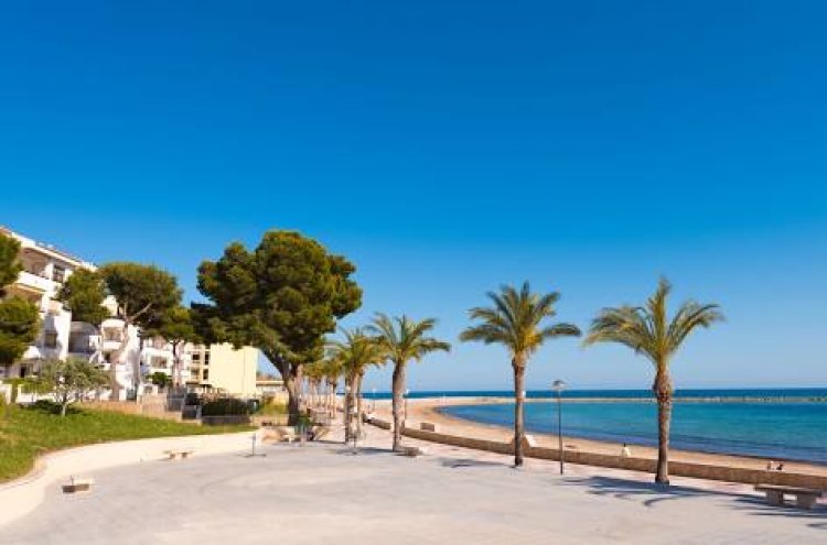 ¡ÚLTIMA HORA! Resort en primera línea de playa cerca de l'Hospitalet de l'Infant (Costa Dorada) - Hospitalet de l'Infant