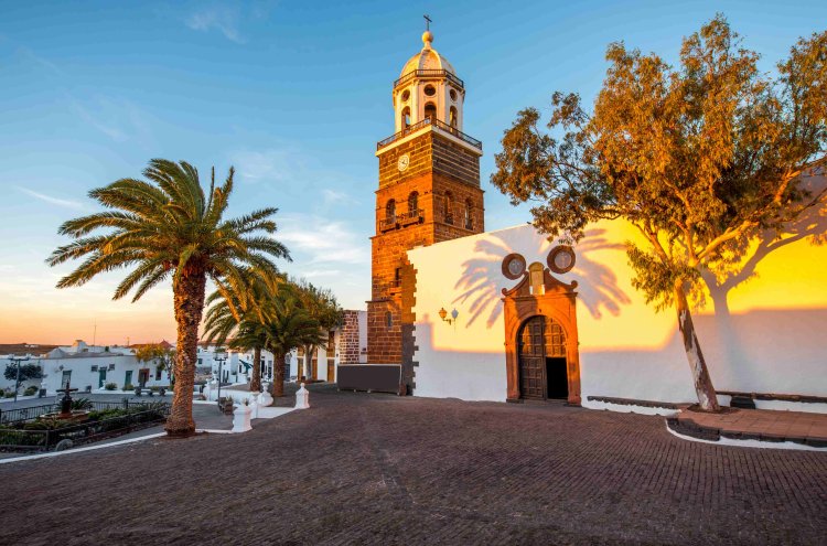 Disfruta de Lanzarato en un hotel 4* - Lanzarote