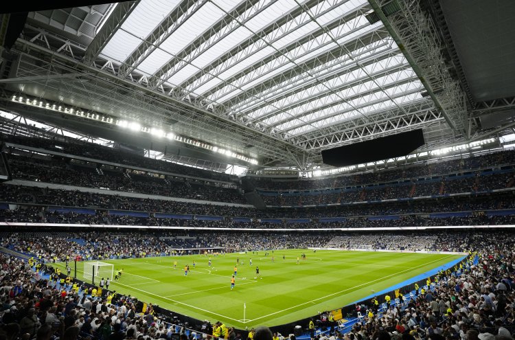 Experience the thrill of soccer at the new Santiago Bernabéu: 3* hotel + Real Madrid game