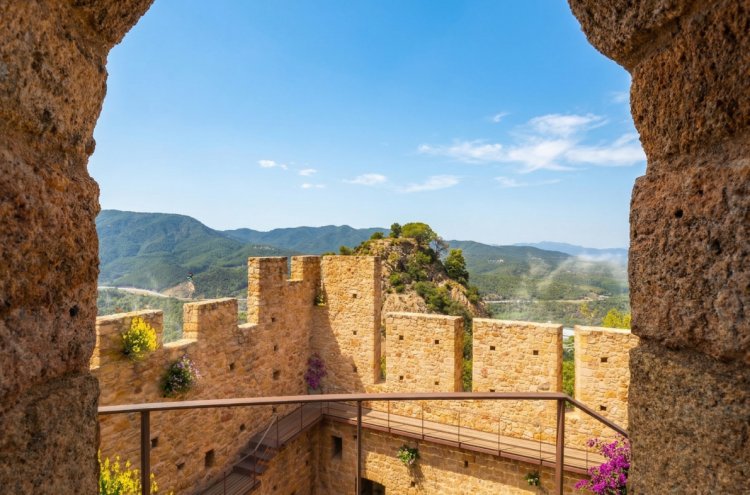 Naturaleza, calma y burbujas en Santa Coloma de Farners: hotel 4* con spa incluido - Santa Coloma de Farners