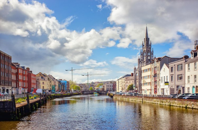 Irlanda al completo: del encanto de sus ciudades a la magia de sus paisajes