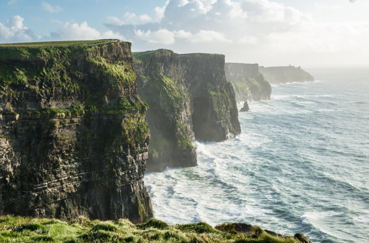 Irlanda al completo: una ruta inolvidable entre paisajes verdes y ciudades vibrantes