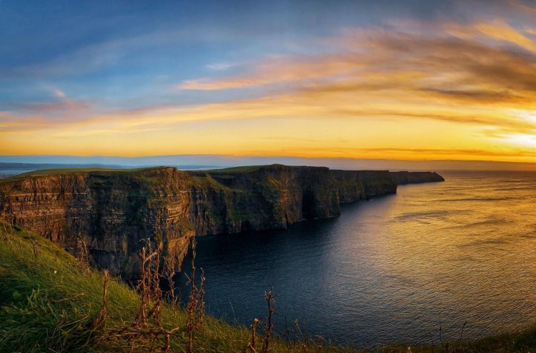 Irlanda al completo: una ruta inolvidable entre paisajes verdes y ciudades vibrantes