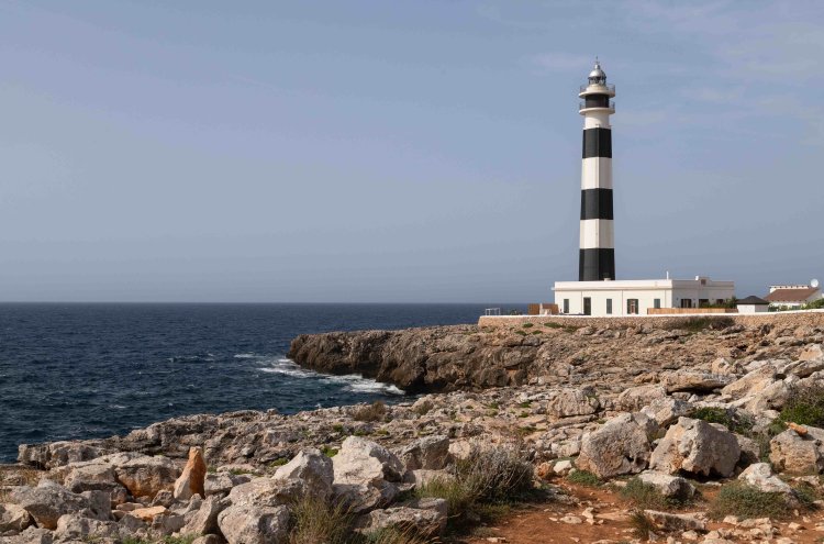 ¡Menorca te espera! Un 4* con toboganes ilimitados y con opción a ferry - Menorca