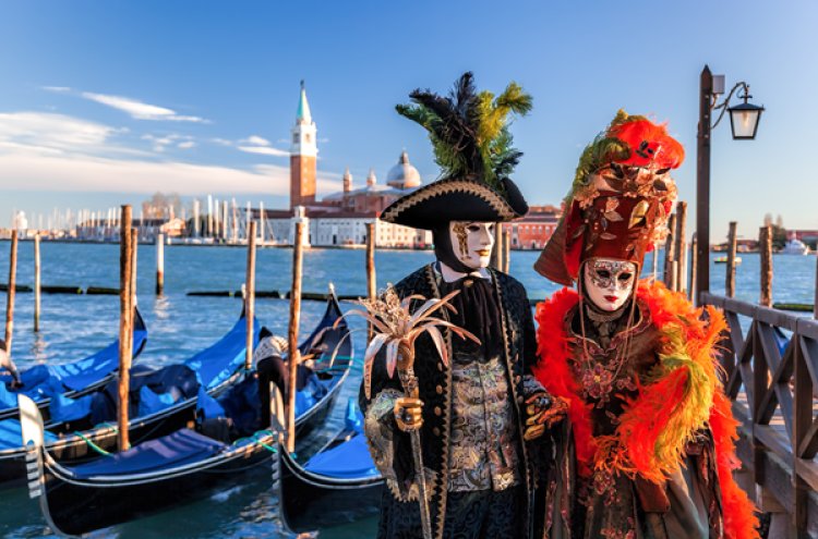 Venecia entre canales, máscaras y mucho encanto ¡Vuelos incluidos!