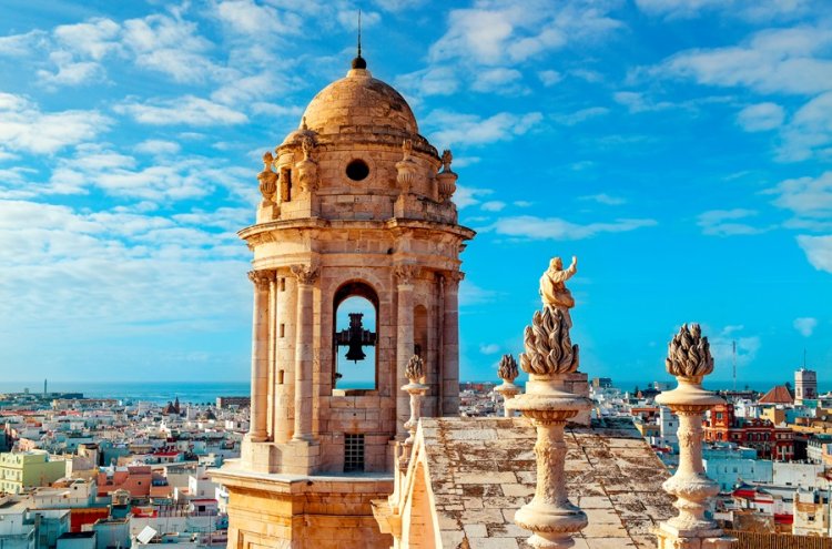 Despierta con la brisa de Cádiz en hotel 4* - Cádiz