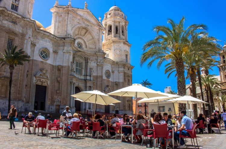 Despierta con la brisa de Cádiz en hotel 4* - Cádiz