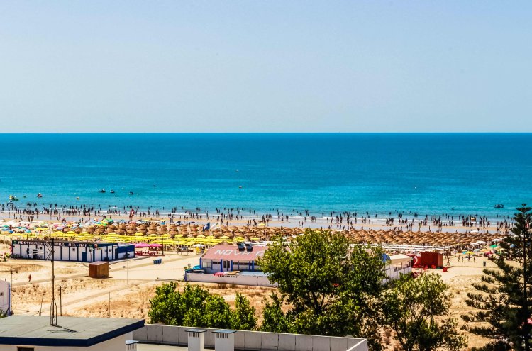 La luz del Algarve te espera: escapada 4* al corazón de Monte Gordo